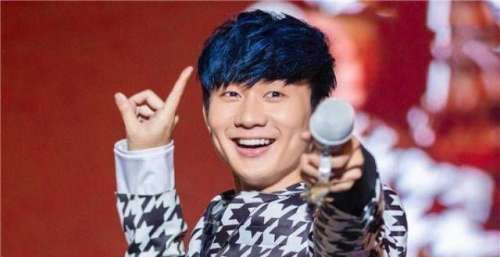 继王力宏后，单恋Hebe多年未果的林俊杰也要翻车了？