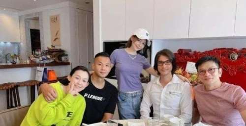 李靓蕾标记帮澄清 黑人回应了
