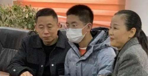 孙卓回深圳结局完美，呼吁《亲爱的》拍续集，提名演员有咏梅、易烊千玺