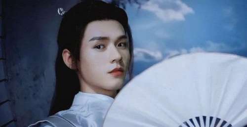 《山河令》之后再无作品？经历高开低走的龚俊，年底迎来了爆发