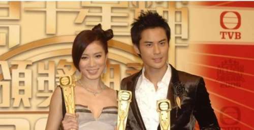 三拒TVB视帝奖！郑嘉颖：奖对我来说已无用，又不能靠这个涨片酬