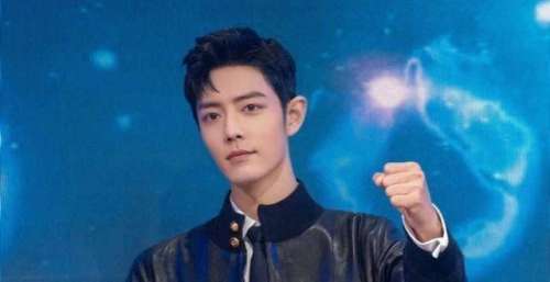 官博发布金曲榜夺冠群星名单，第一位就是肖战，非常不错
