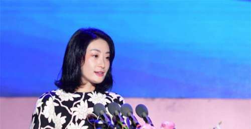 娃哈哈总裁女儿，39岁身家800亿，解约王力宏，至今没人娶
