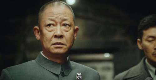 积压1年，《输赢》开播成“黑马”，收视破2，剧情越看越来劲