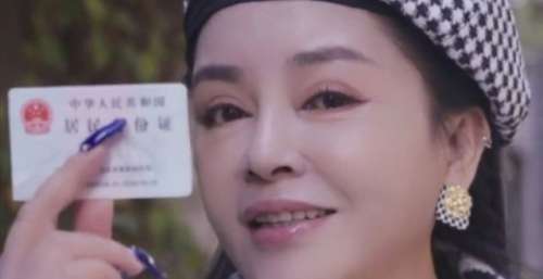 专访定居成都的台湾歌手千百惠：不管在哪祖国都是强大的依靠