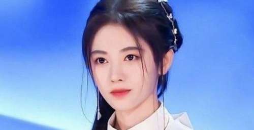 娄艺潇红毯上推广汉服文化，默默推广汉服的还有Ta们！
