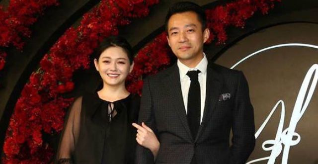 大S妈妈回应汪小菲带女子回家被拍：天高皇帝远的，不要问我