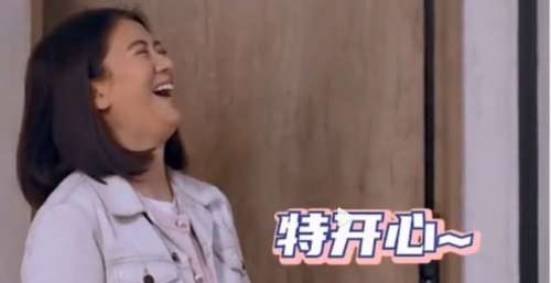 袁咏仪向容祖儿炫夫时的样子太笋了，三句话不离张智霖？