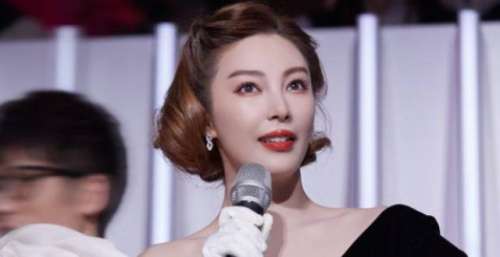 张雨绮携新男友加盟《冬梦之约》，删李柄熹动态，网友：女款海王