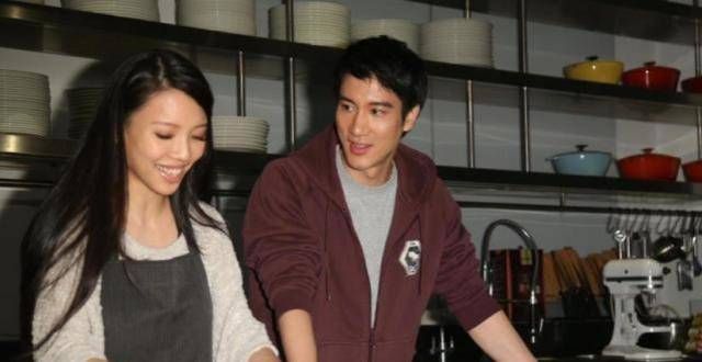 王力宏李靓蕾离婚事件完整脉络回顾，王力宏认错道歉结束风波
