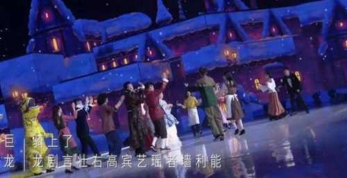 撒贝宁分饰7角唱达拉崩吧，太惊艳了！撒贝宁真的是宝藏！