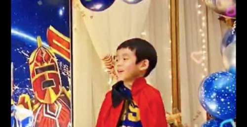陈敏之为儿子庆祝5岁生日，富商老公也出镜，一家三口同框显温馨