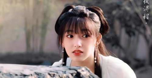 与谷嘉诚古装剧《卿卿我心》定档，甜蜜爱情，后发就有精神力