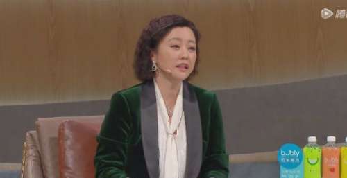 《导演请指教》韩雪锁定决赛名额，郝蕾直言不讳：电影不是新闻