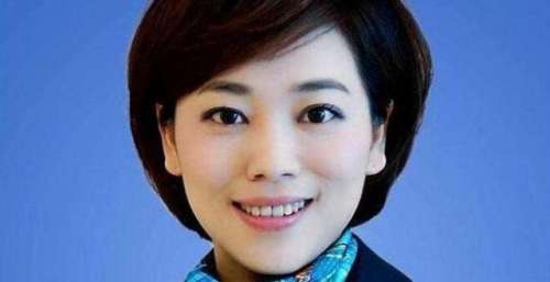央视主持人劳春燕，屡次被传离职、去世，丈夫身份更是不一般