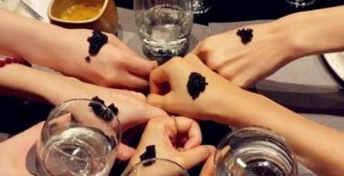 为生小孩退出娱乐圈，后来的吴佩慈成了全网笑料