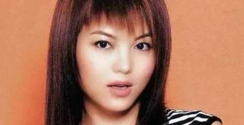45岁的李湘，走到今天这一步，午夜梦回时她是否后悔过？