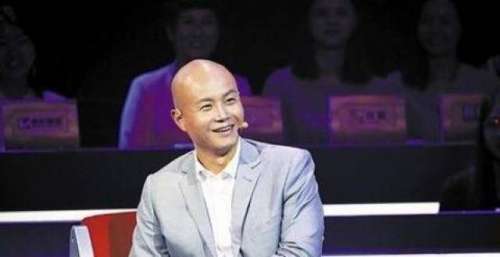 难怪孟非能主持11年《非诚勿扰》，了解他的婚姻，观众更相信爱情