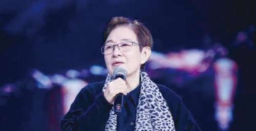 谷建芬：一生创作近千首歌带红毛阿敏那英，晚年丧夫丧女令人心疼