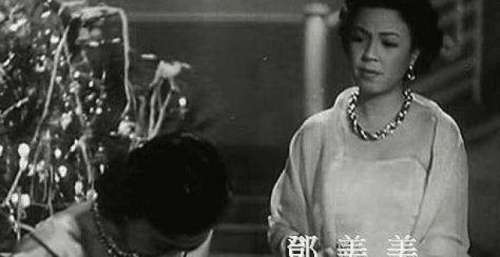 是周星驰的御用花魁，一生未婚无儿无女，余慕莲：我有男人恐惧症