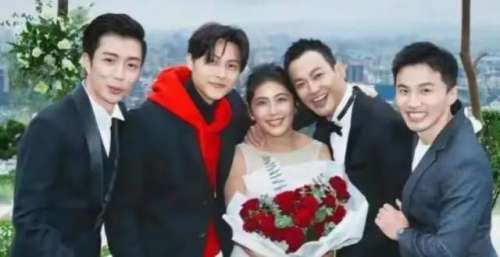 棒棒堂成员助阵威廉向卓君泽“骗婚”成功