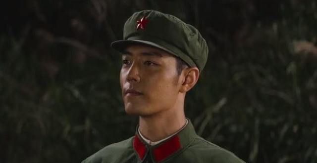 《王牌部队》开播，别光顾着看肖战，三位陆续登场的也很抢眼