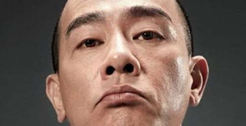 商家51万请陈小春带货，三场仅卖5000元，法院判决退还41万