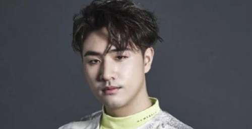 吴宗宪儿子在夜店外吸捕，吴宗宪回应：恳请法官从重量刑