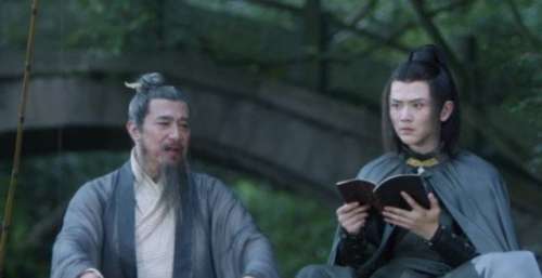 2年前出演《庆余年》，2年后脸《雪中悍刀行》，愣是没看出来
