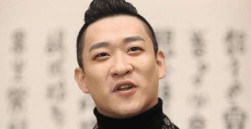 曹云金要新拜女师父，实力背景比郭德纲还强？网友：还是省省吧
