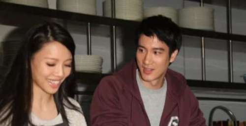 曝王力宏李靓蕾年前约见，女方坚持平分财产养三娃，网友：好心机