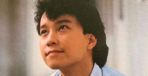 凭“九百九十九朵玫瑰”爆火，被李宗盛看不起，邰正宵如今怎样了