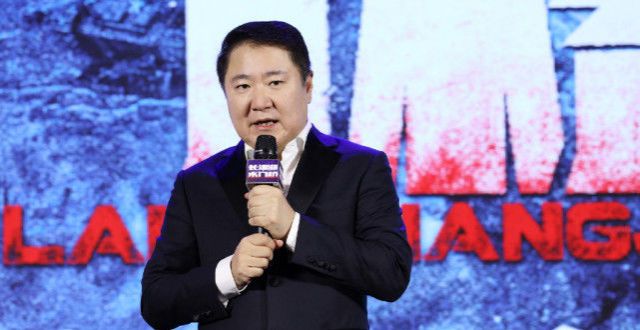 吴京谦虚称不存在“吴京打败吴京”，于冬表示水门桥会超越长津湖