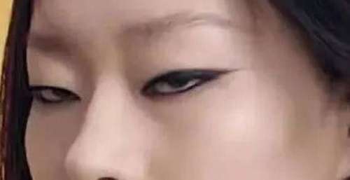 一百年前眯眯眼就已是辱华标志