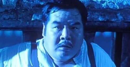 冷门恐怖片《凌晨晚餐》：郑则仕和“神仙姐姐”组CP