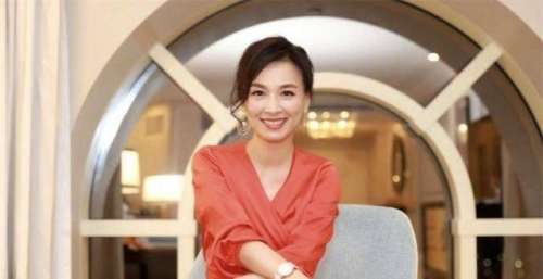 突然注销公司，陶虹忙抽身，教母张庭的商业帝国要塌？