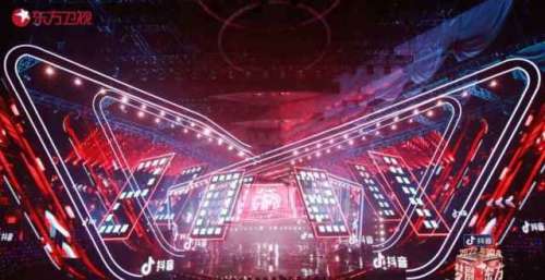 跨年之夜，在《领航》的歌声中踏上扬帆启程