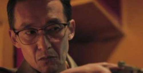 《对手》今晚大结局，比李小满的身世更别扭的，是3个人物的下线