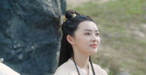 如果说《雪中悍刀行》只捧红了一个人，那绝对是丁笑滢