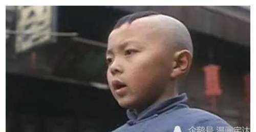 郝劭文直播破圈，同时期的童星处境差别大，有的成网剧一哥