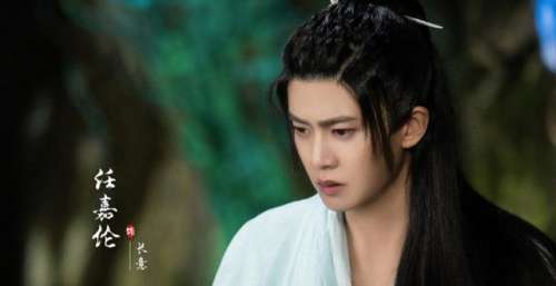 任嘉伦《与君初相识》撞型李易峰《镜双城》后，还将同档期PK？