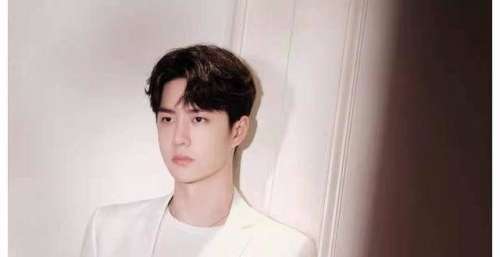同样是面瘫人设：为什么肖战就很讨喜，王一博就出戏？