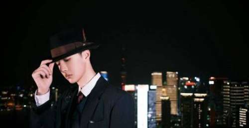 综艺少言寡言，表演缺乏经验，他如何逆袭成圈中独秀？