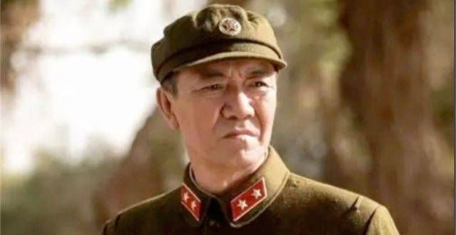 肖战新剧半路杀出，连霸了12天的收视榜，其中这5个配角功不可没