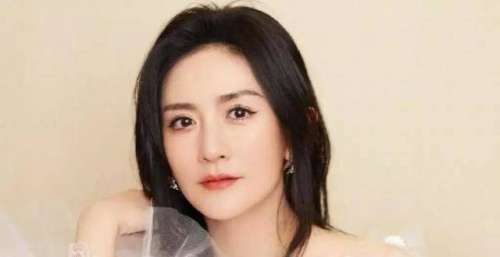 何炅深情拥抱吴昕，汪涵王一博秀团戒证兄弟情，他们的感情赛家人