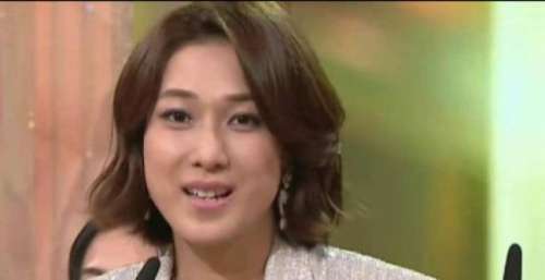 钟嘉欣错失TVB视后引热议，此前已经陪跑13年，视后是陈晓的同学