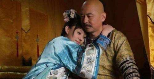 雍正去世前为啥一直拉黄带子？原来它有大用处，真替甄嬛捏把汗