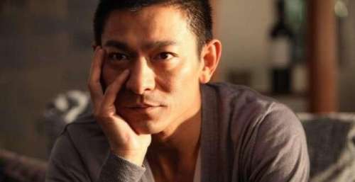 郭帆剧透《流浪地球2》，吴京回归主演，刘德华张丰毅加盟