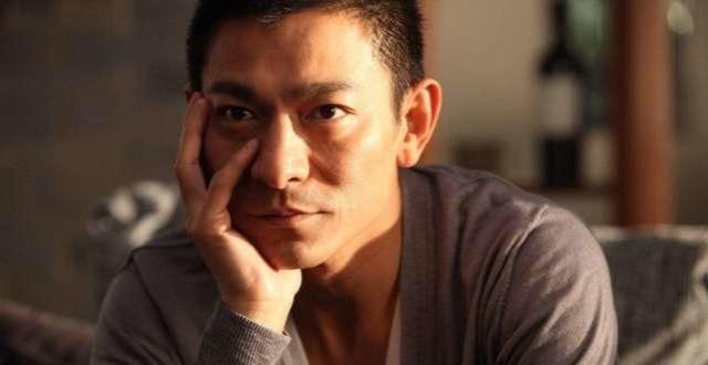 郭帆剧透《流浪地球2》，吴京回归主演，刘德华张丰毅加盟