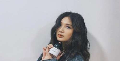 黄妍出道4年夺得叱咤乐坛女歌手银奖！网友：黄妍是谁？